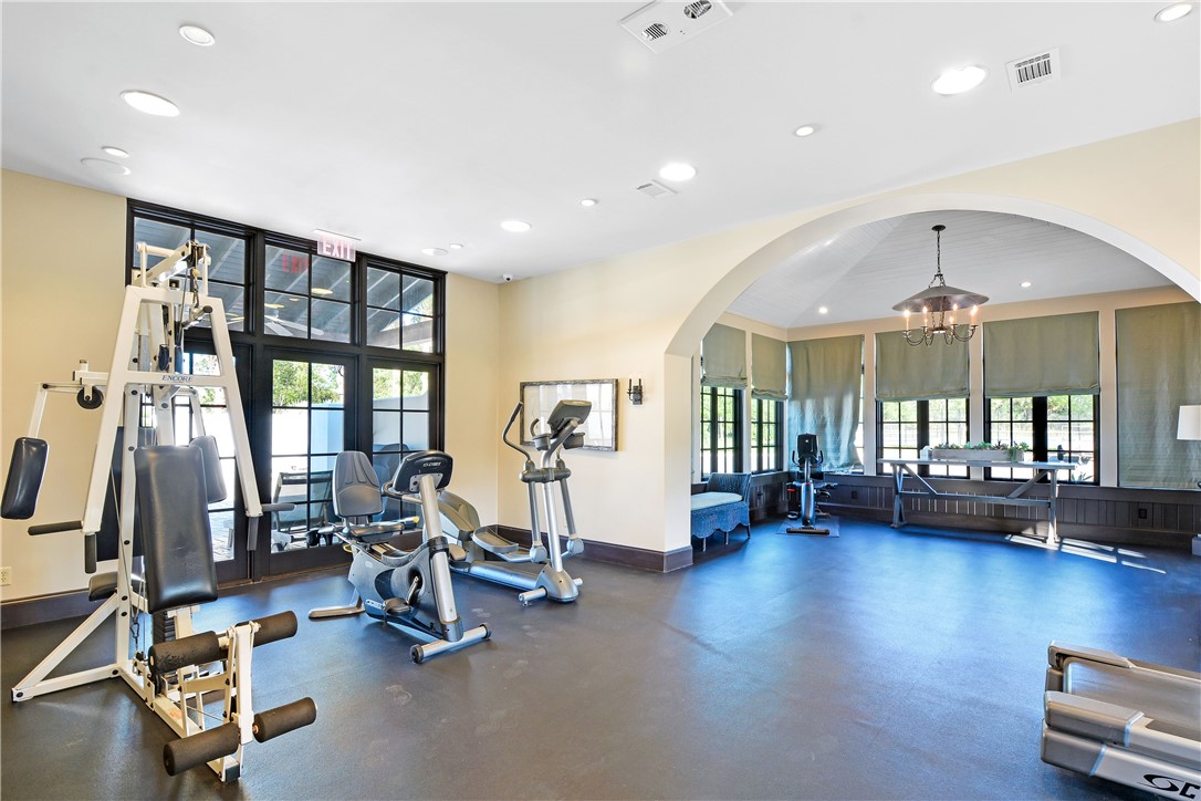 225 Bottlebrush Walk