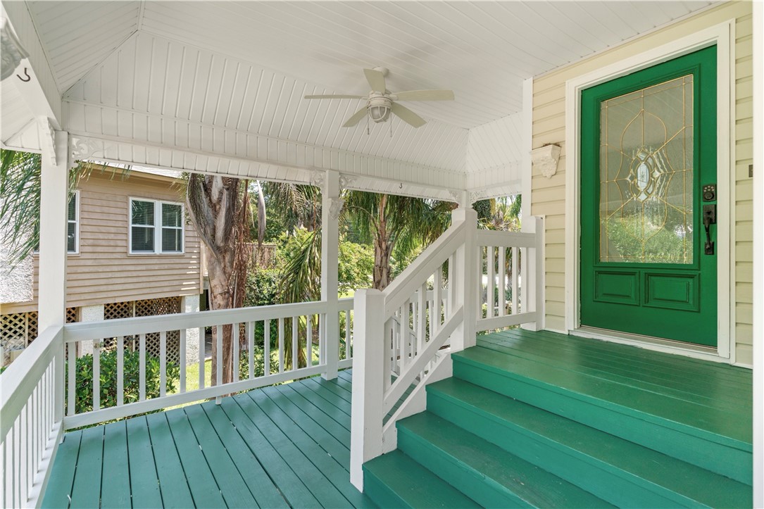 132 Grand Oaks Lane