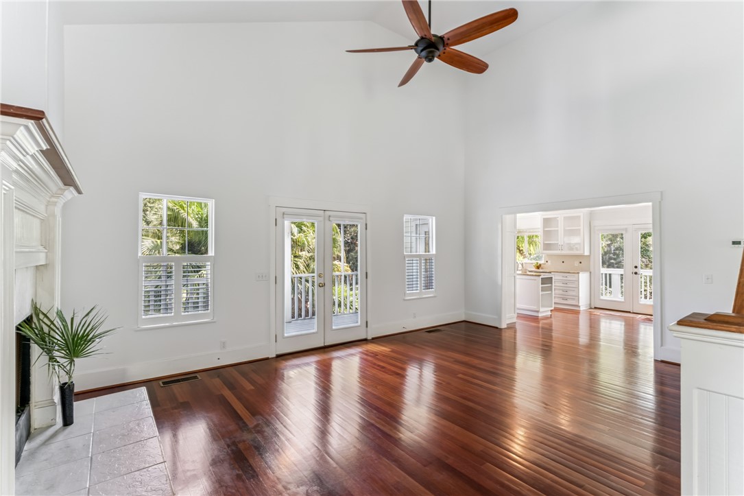 132 Grand Oaks Lane