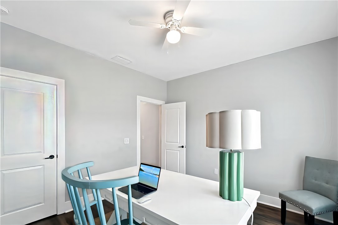 307 Bottlebrush Walk