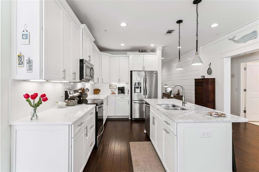 105 Gascoigne Ave 103