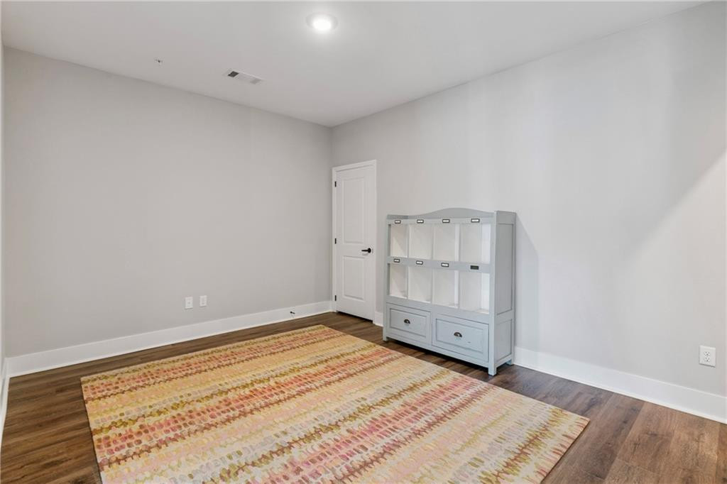 55 E Chapel Drive