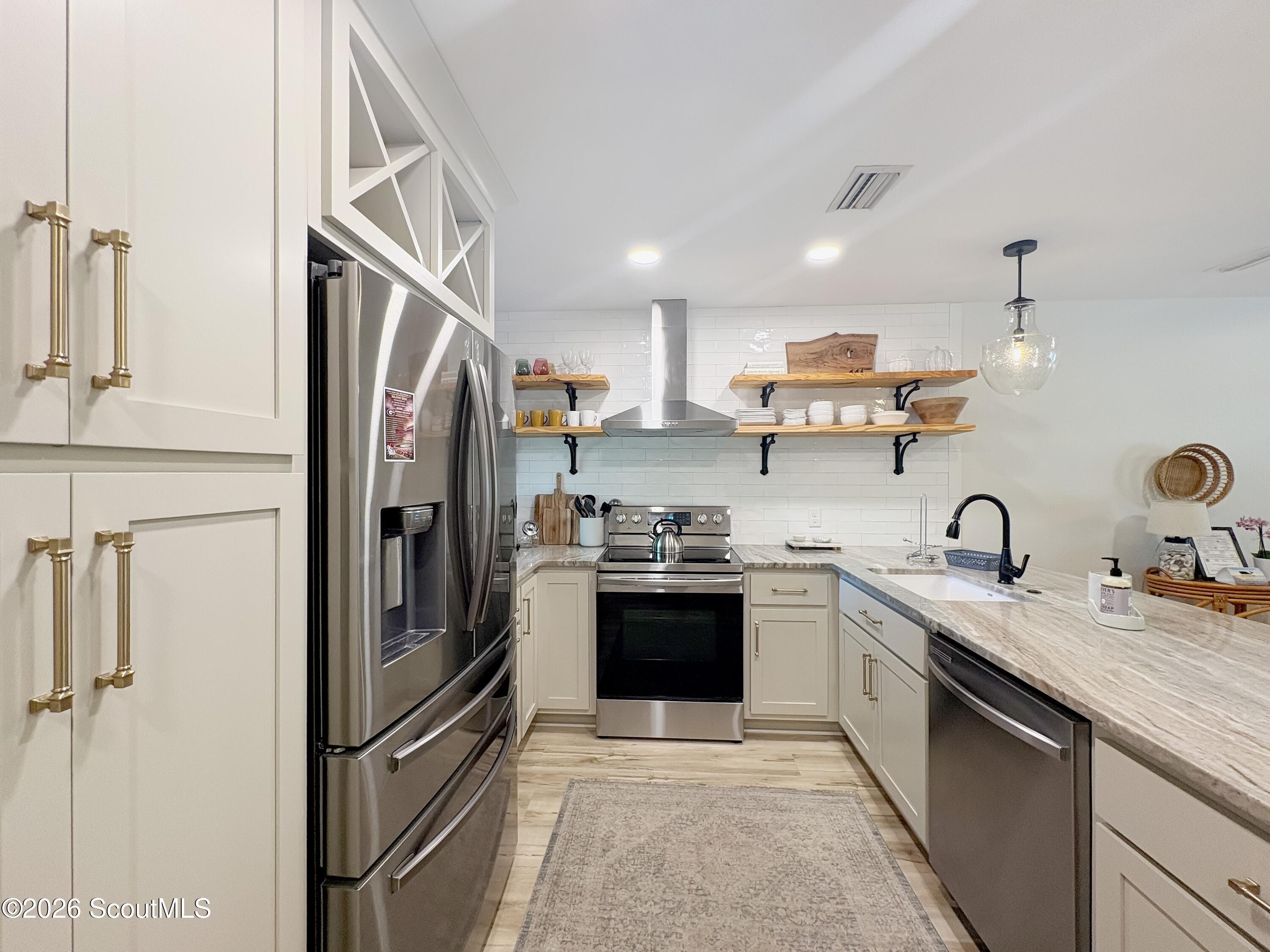 618 N Harbour Oaks Drive, St. Simons Island