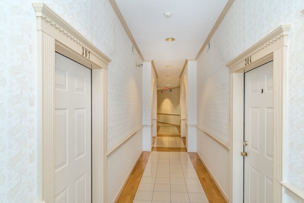 785 Washington Street # 304
