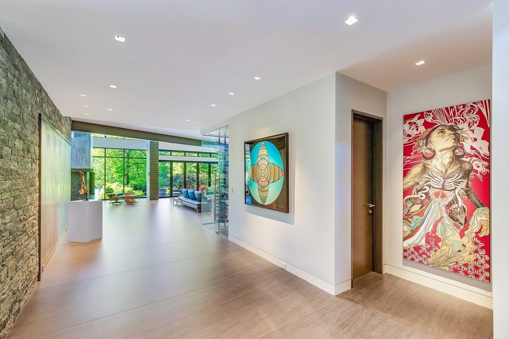 300 Summer Street