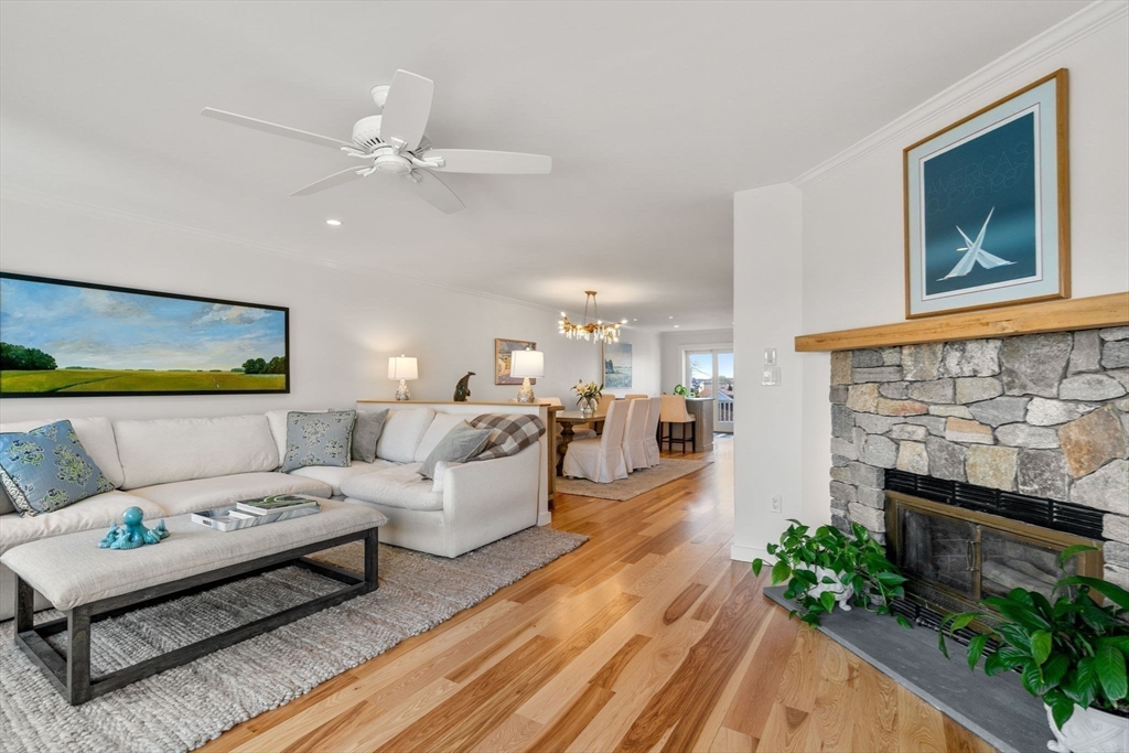 15 Raven Ln # 15