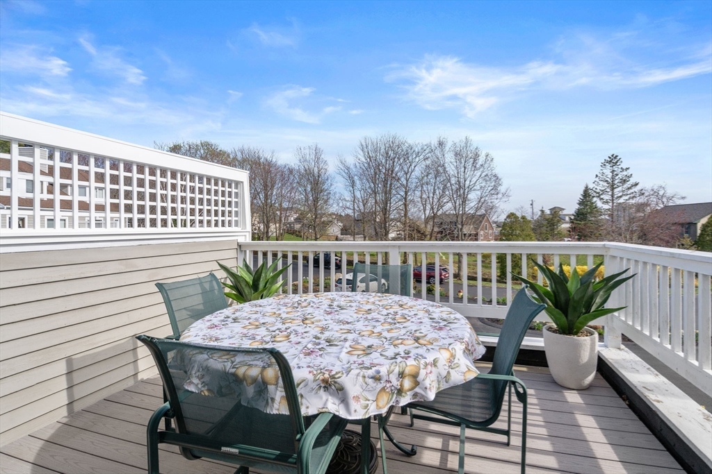 15 Raven Ln # 15