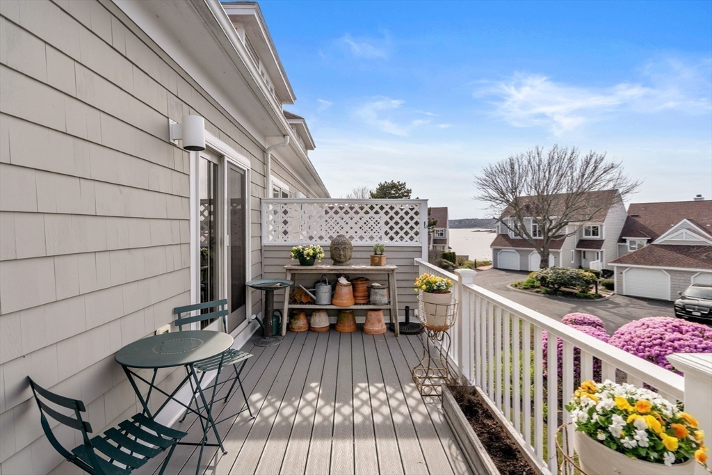 15 Raven Ln # 15