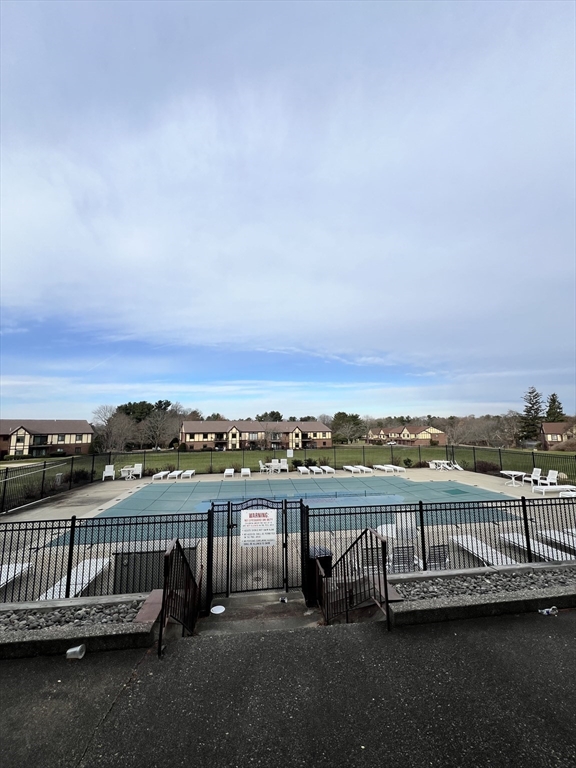 7 Rainbow Pond Dr # 1