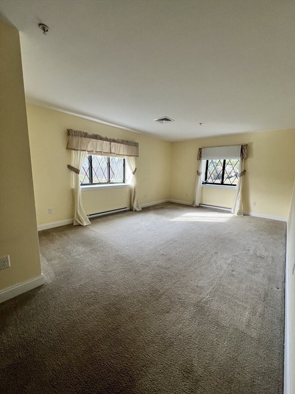 7 Rainbow Pond Dr # 1