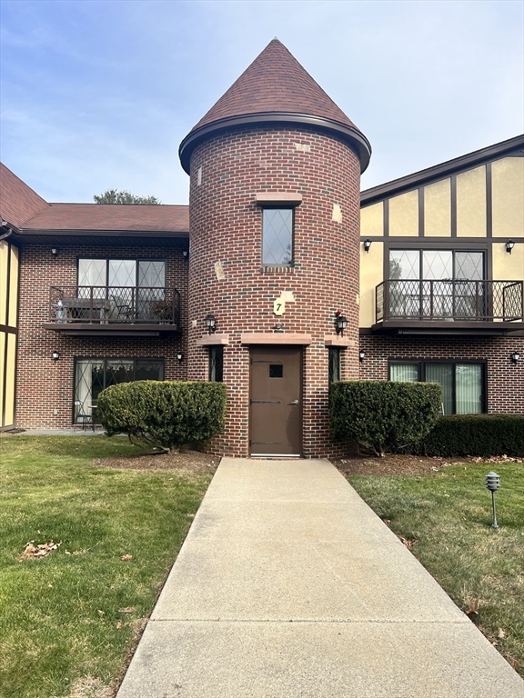 7 Rainbow Pond Dr # 1