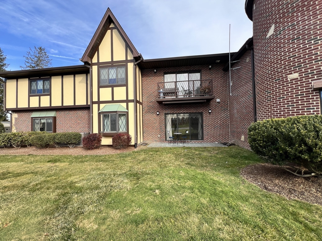 7 Rainbow Pond Dr # 1