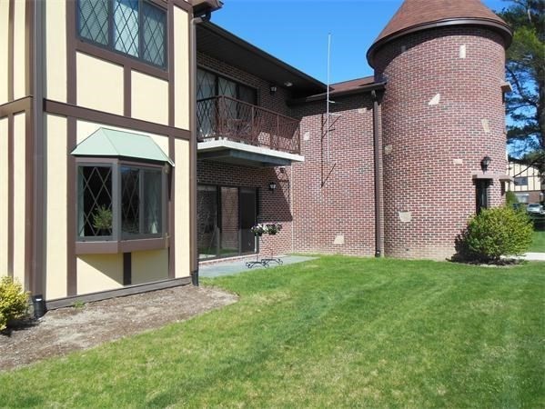 7 Rainbow Pond Dr # 1