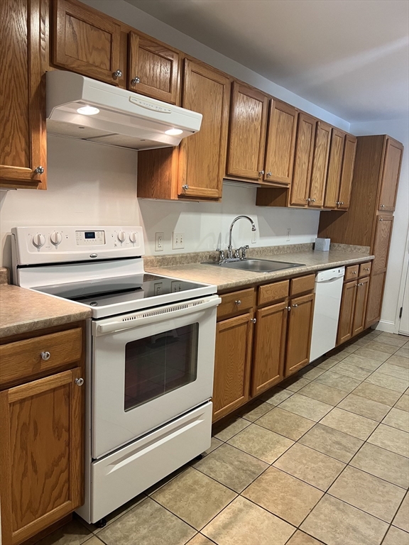 7 Rainbow Pond Dr # 1