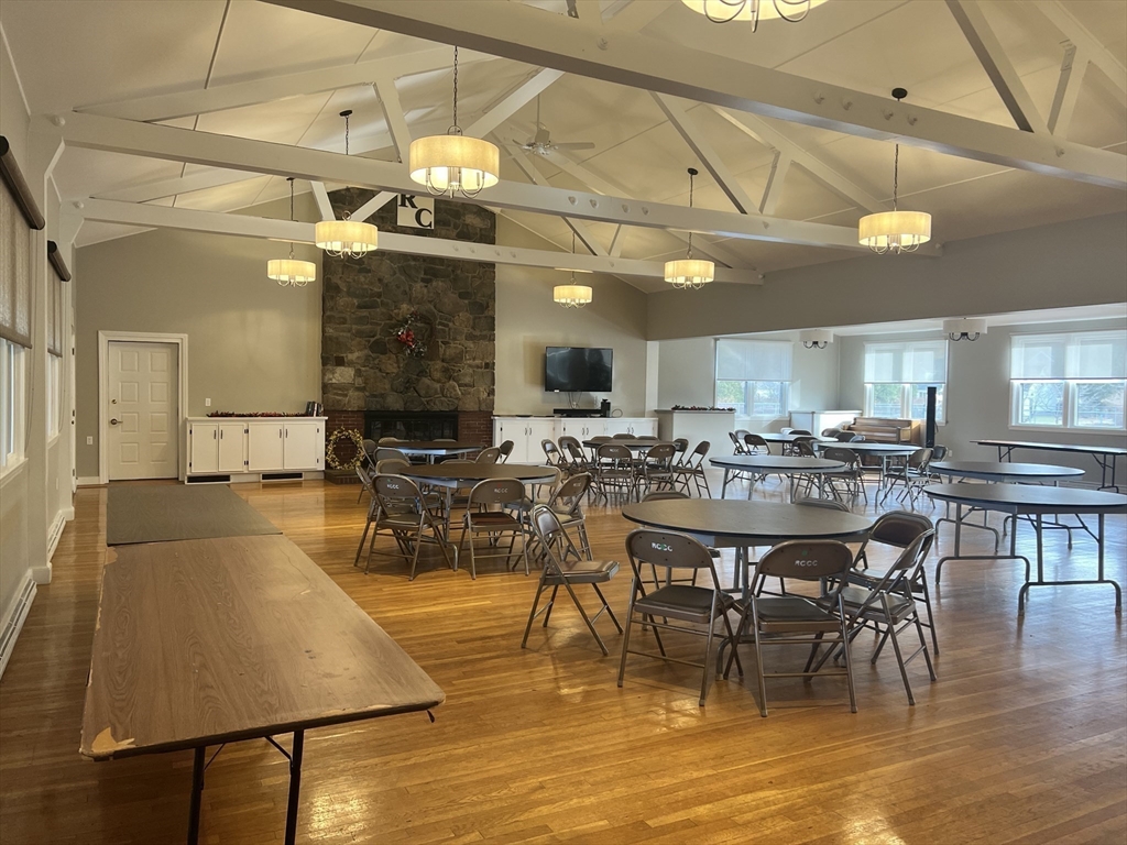 7 Rainbow Pond Dr # 1