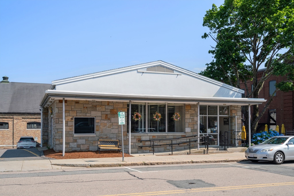 157 Central St
