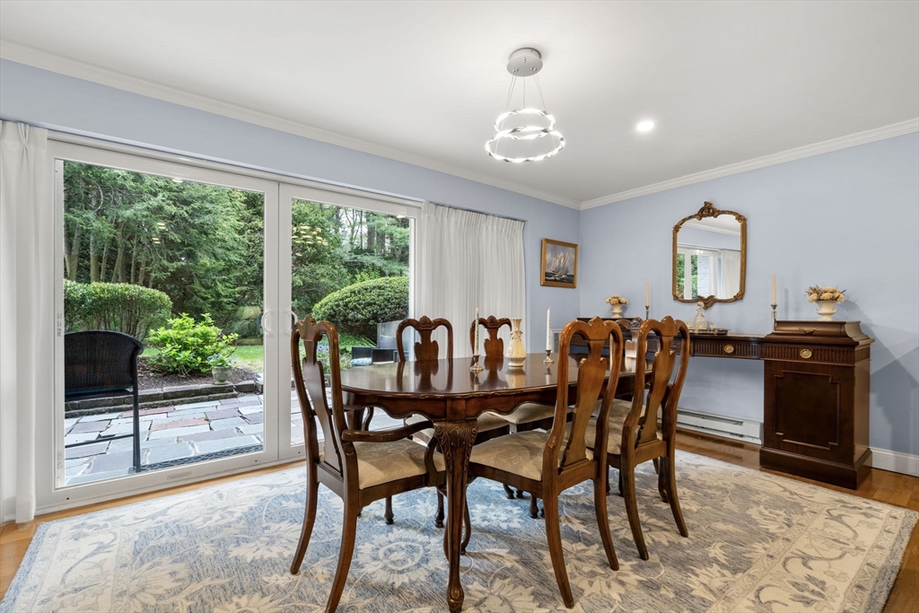 1208 Greendale Ave # 208