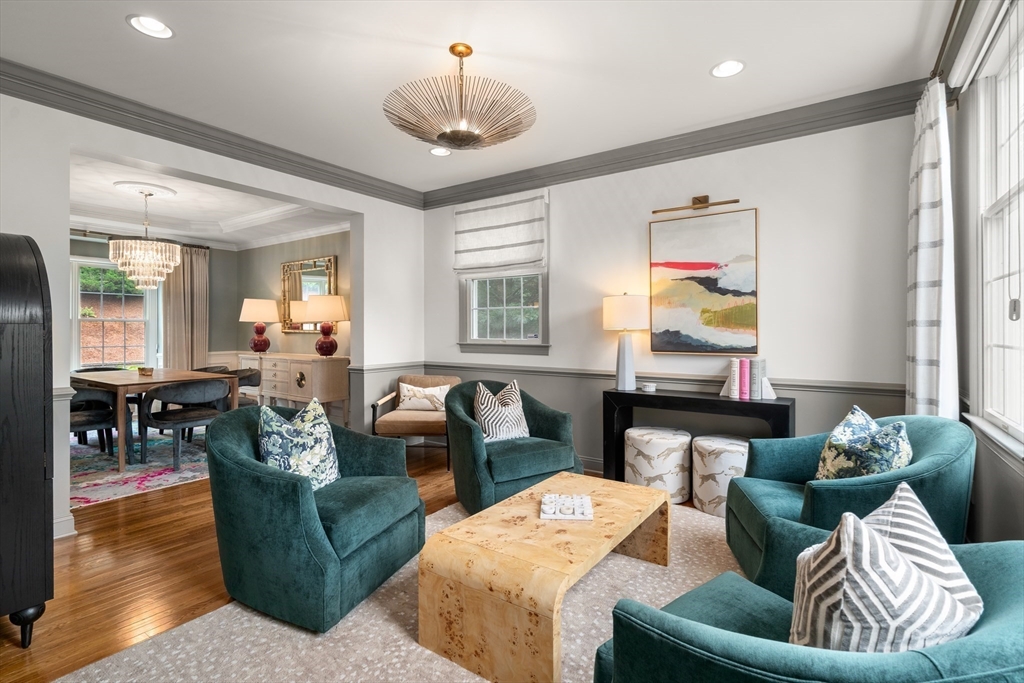 49 Hound Pack Circle