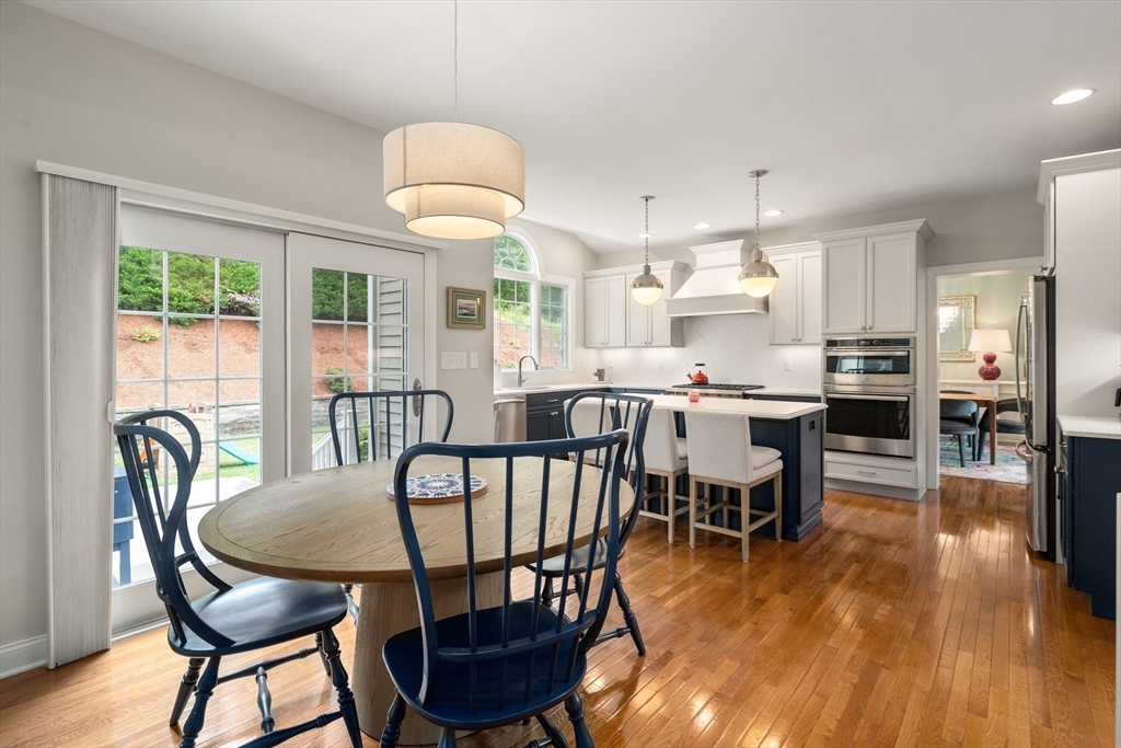 49 Hound Pack Circle