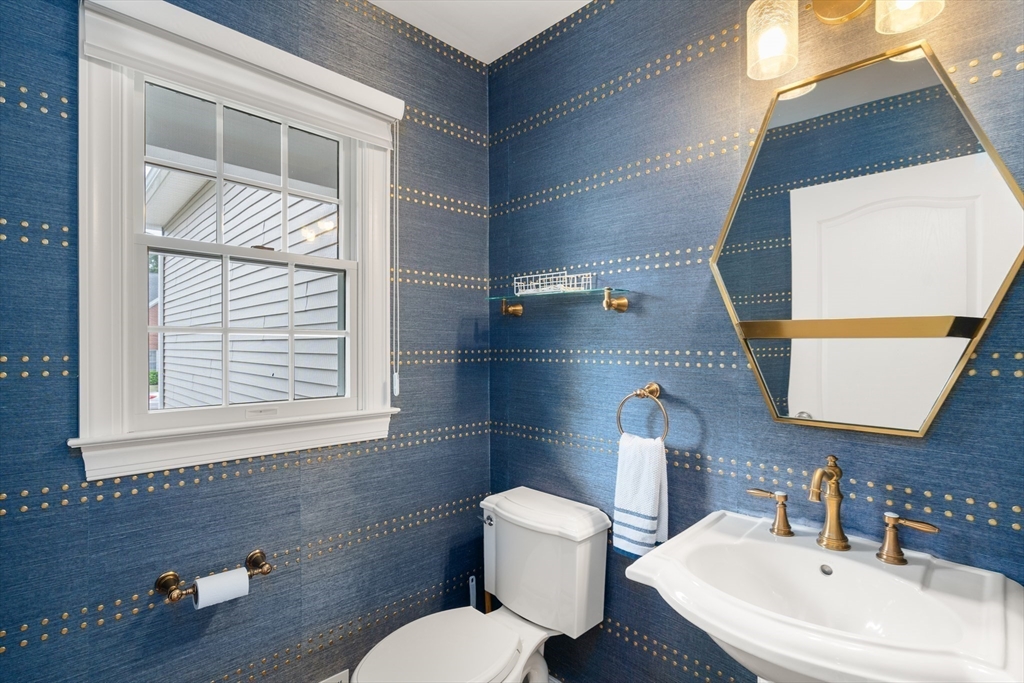 49 Hound Pack Circle