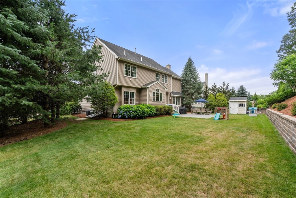 49 Hound Pack Circle