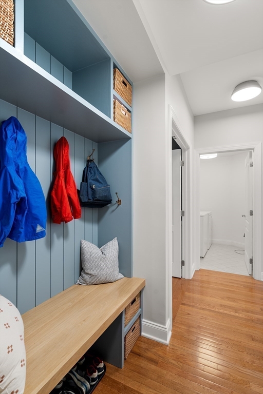 49 Hound Pack Circle