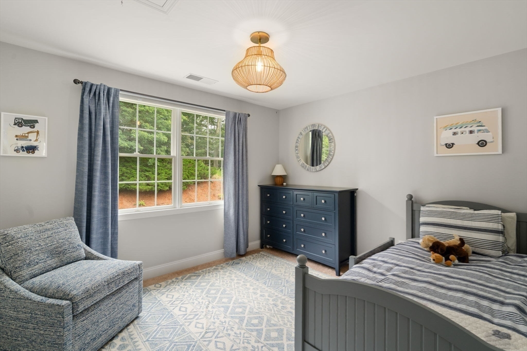 49 Hound Pack Circle