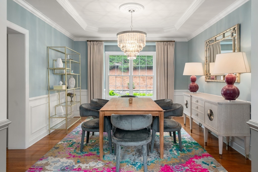 49 Hound Pack Circle