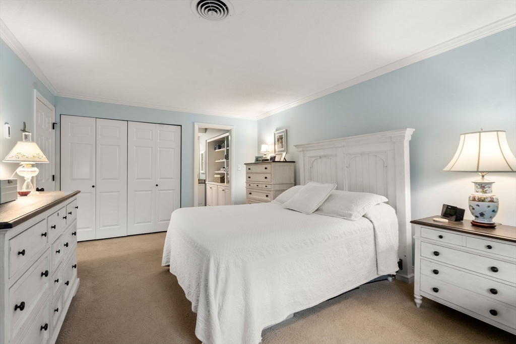 1206 Greendale Ave # 214