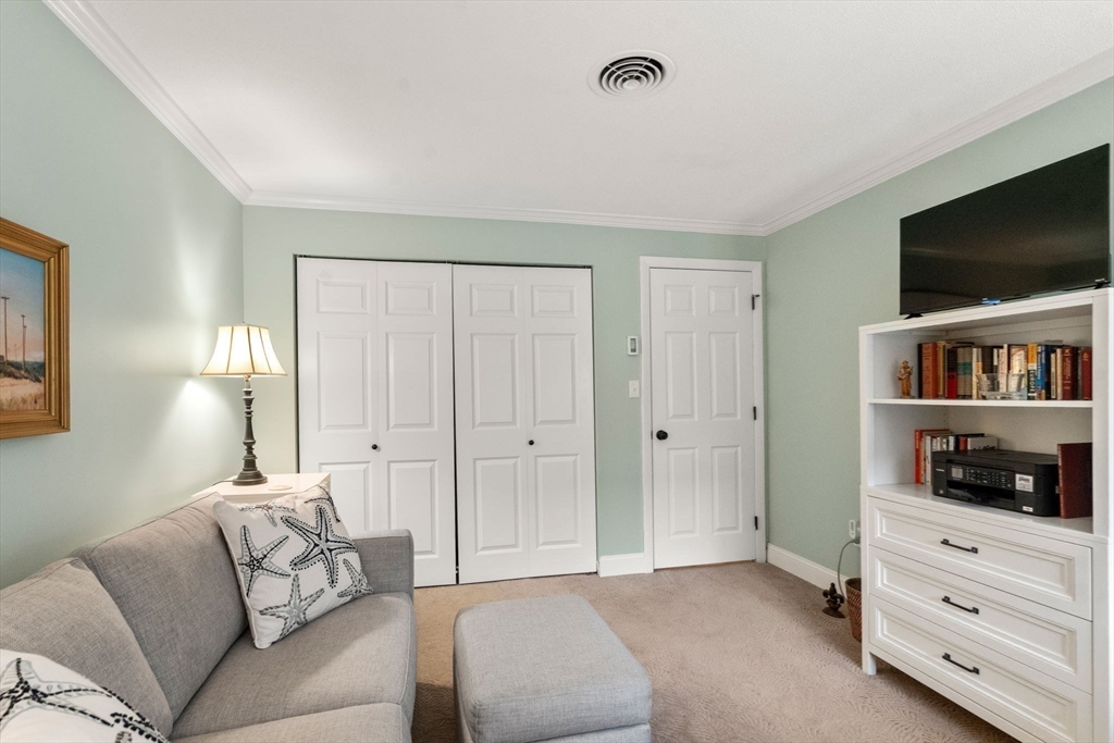 1206 Greendale Ave # 214