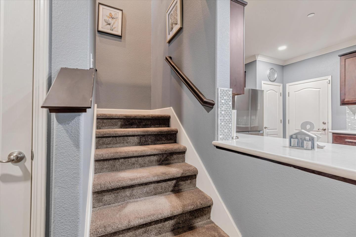 28 Caspian Way