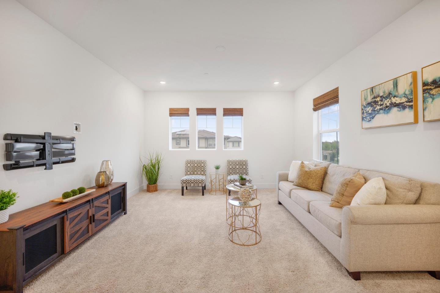 7101 Hakkan Drive