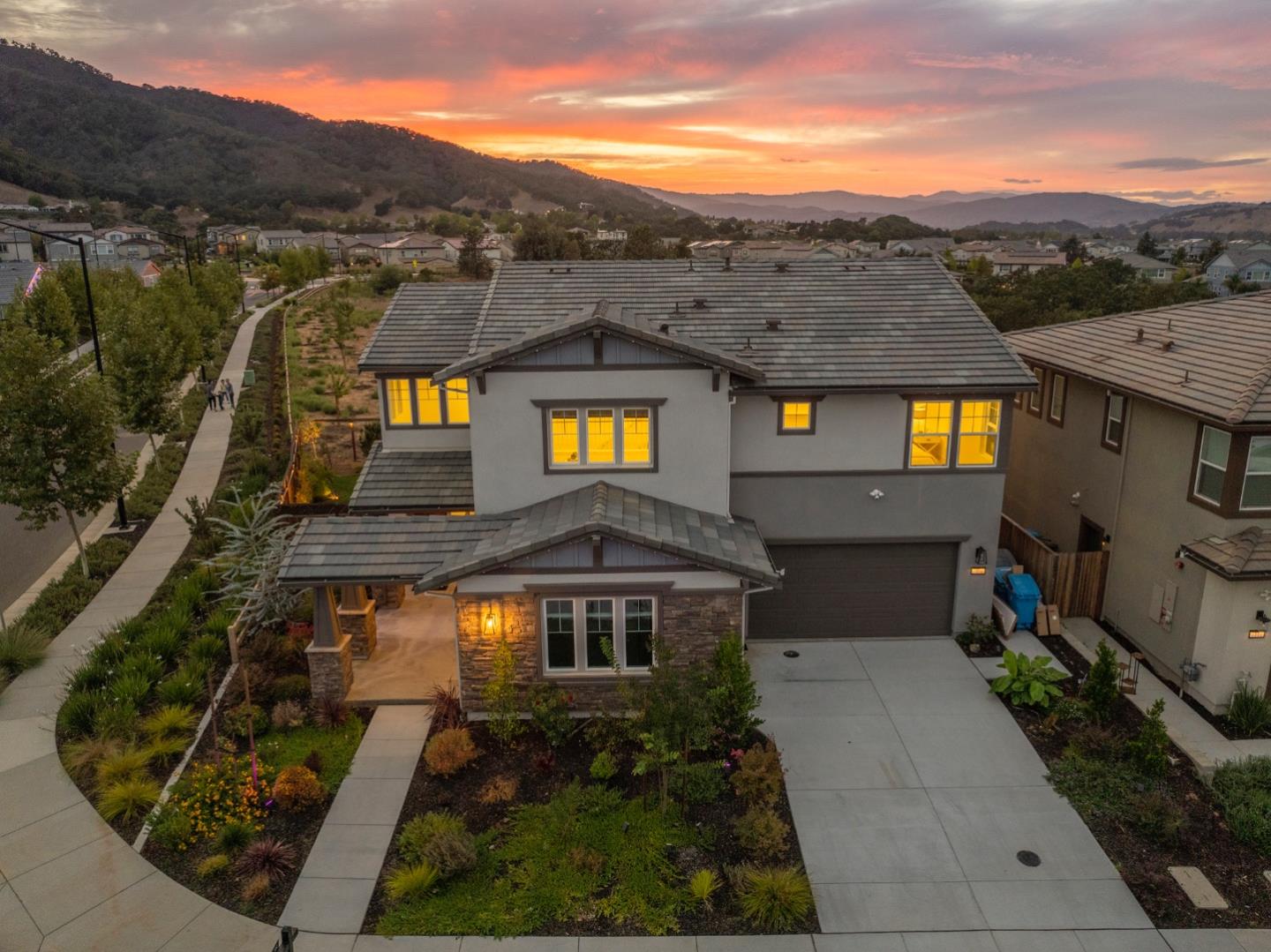7101 Hakkan Drive