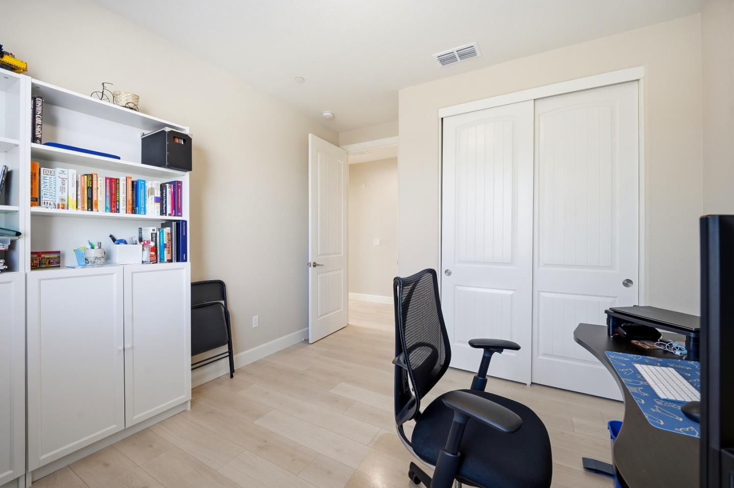 1196 Wildrose Drive