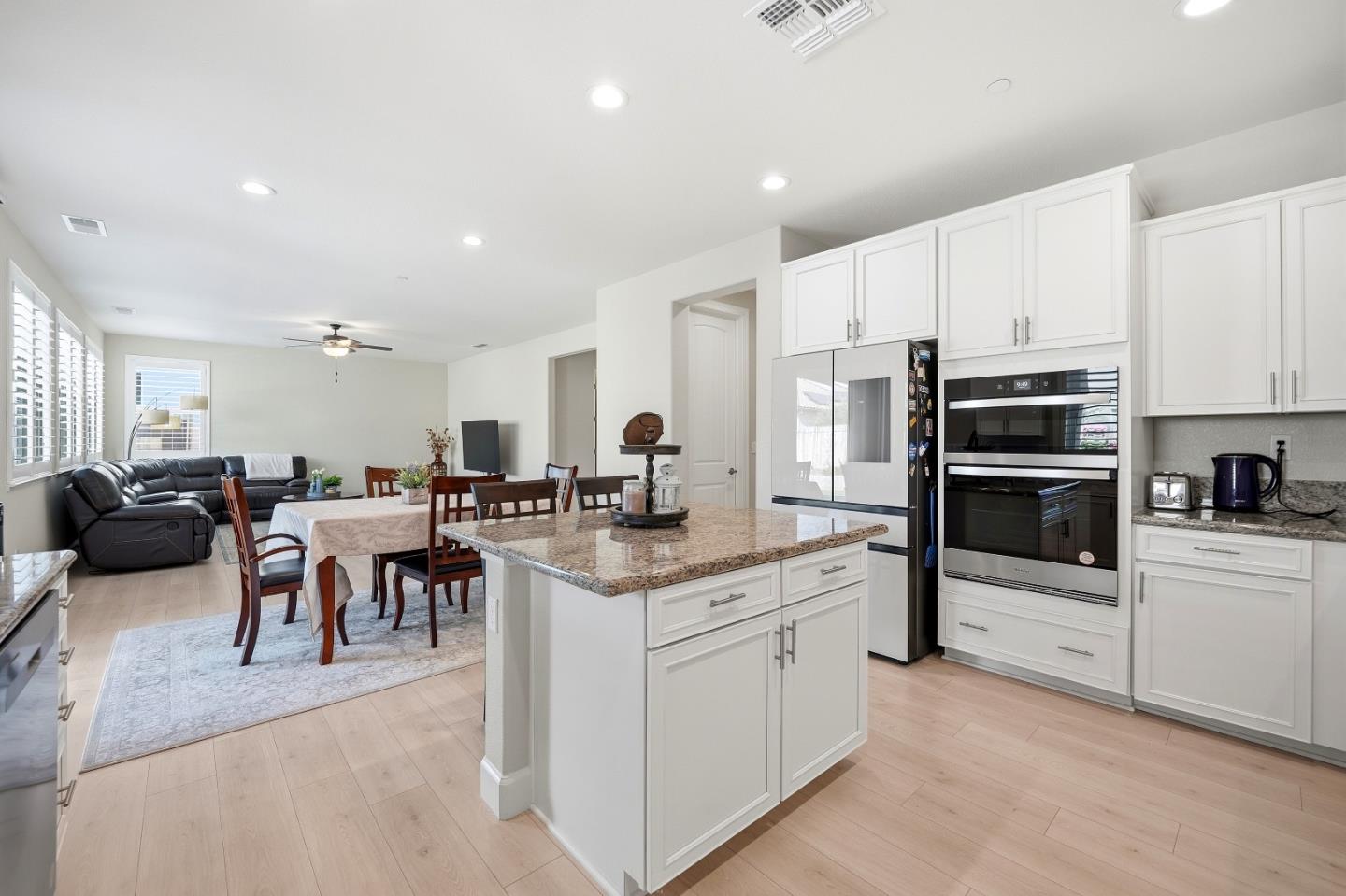 1196 Wildrose Drive