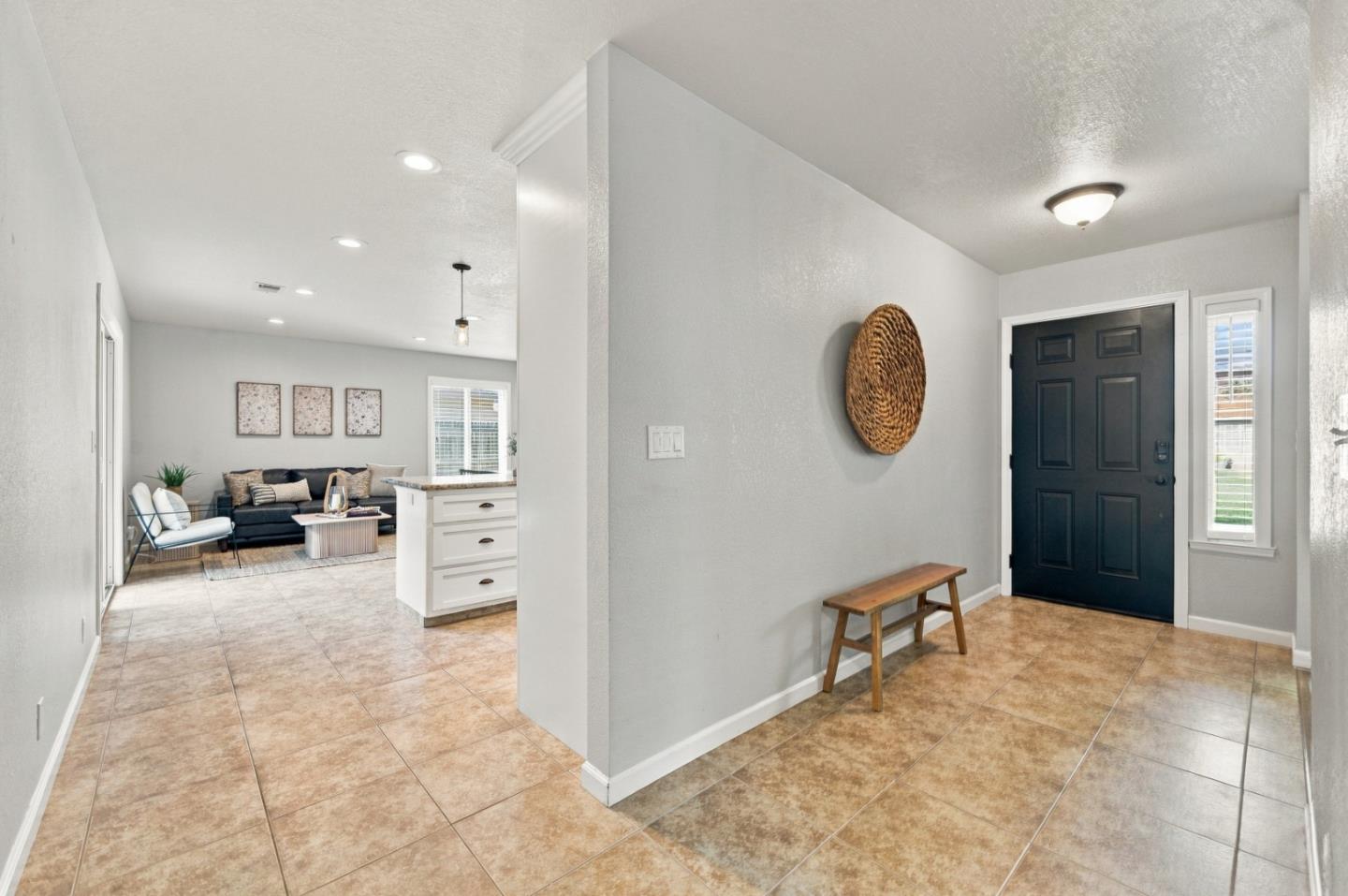 1101 Marne DR