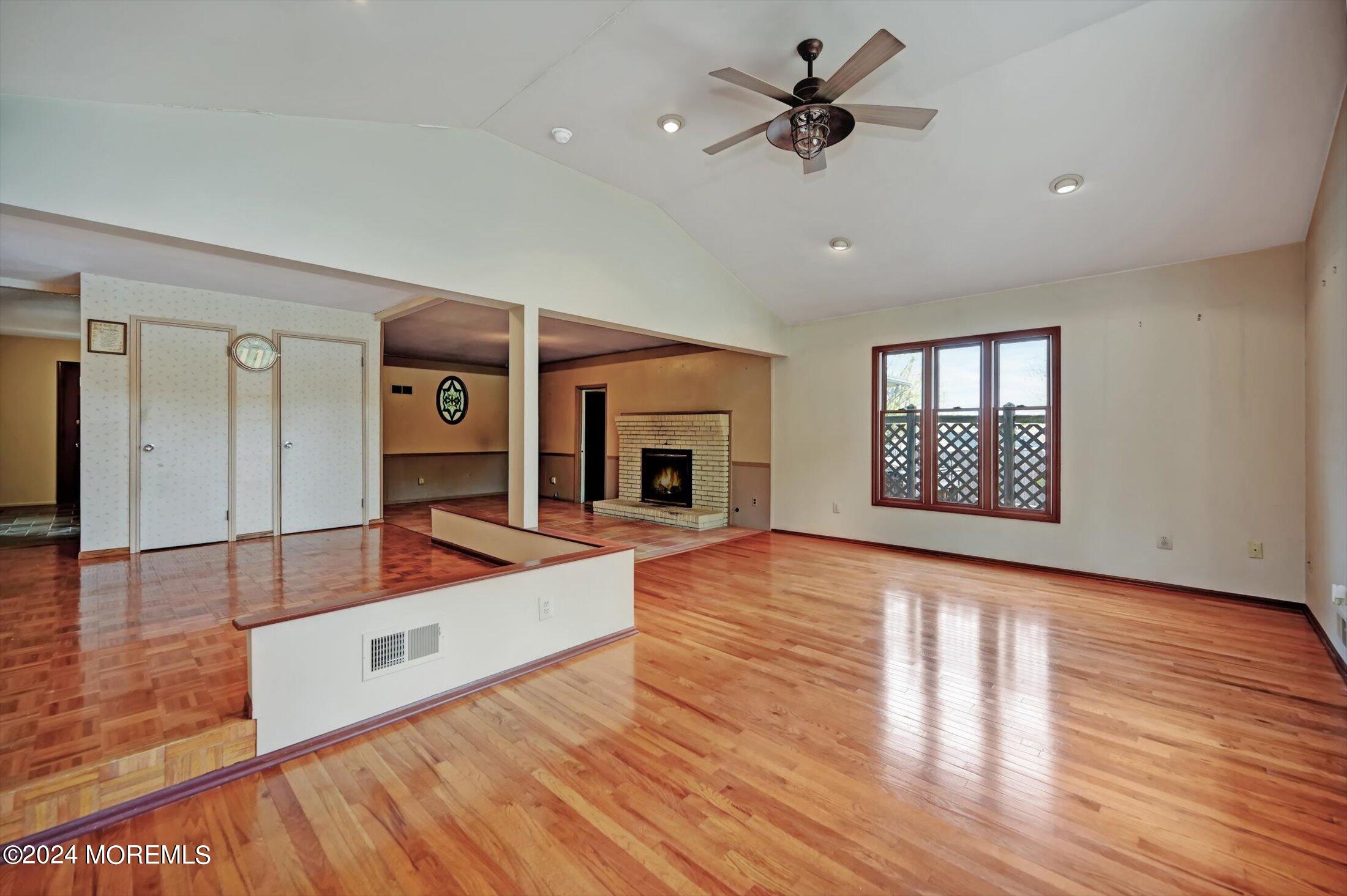 26 N Tunesbrook Drive