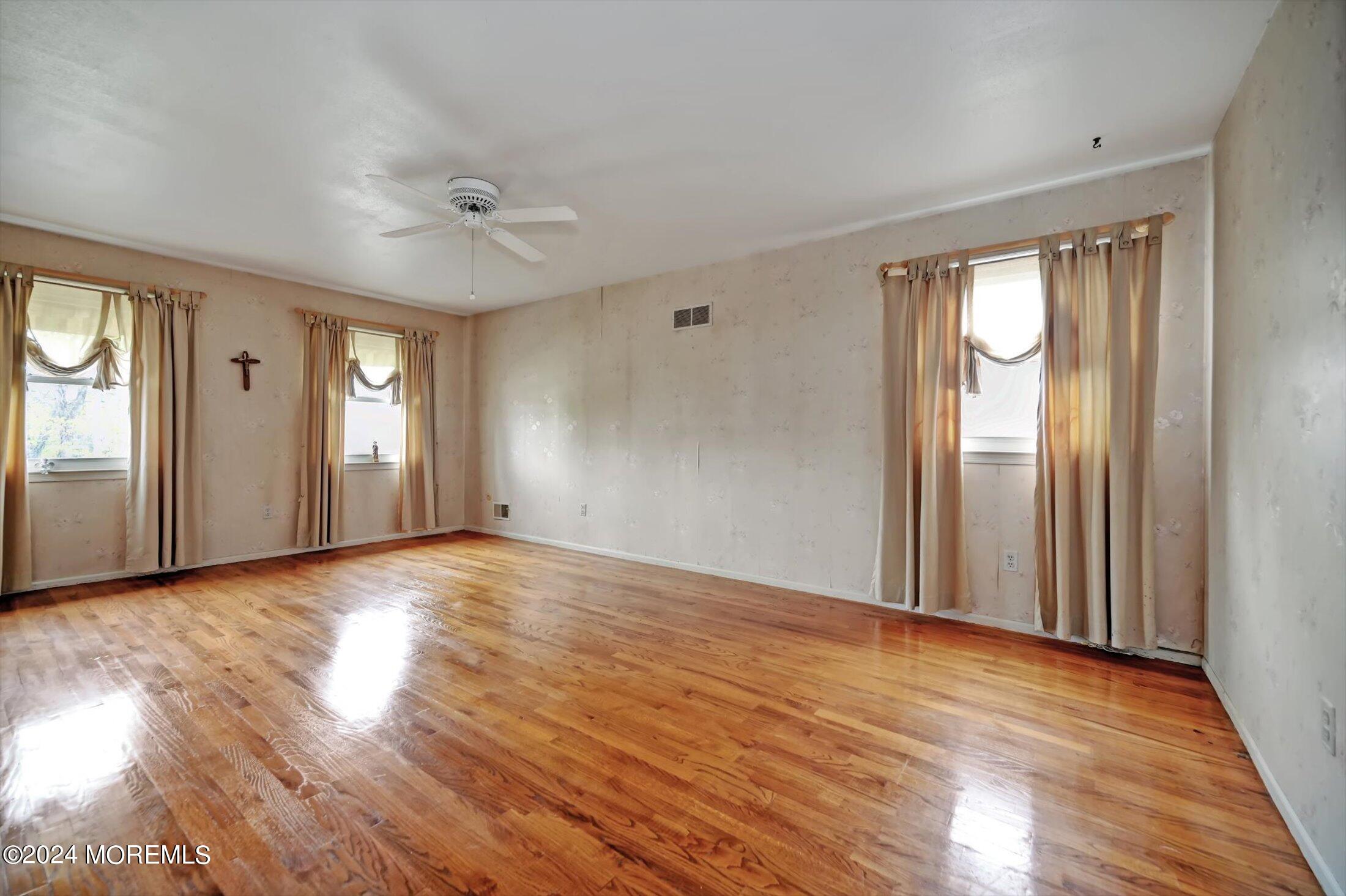 26 N Tunesbrook Drive