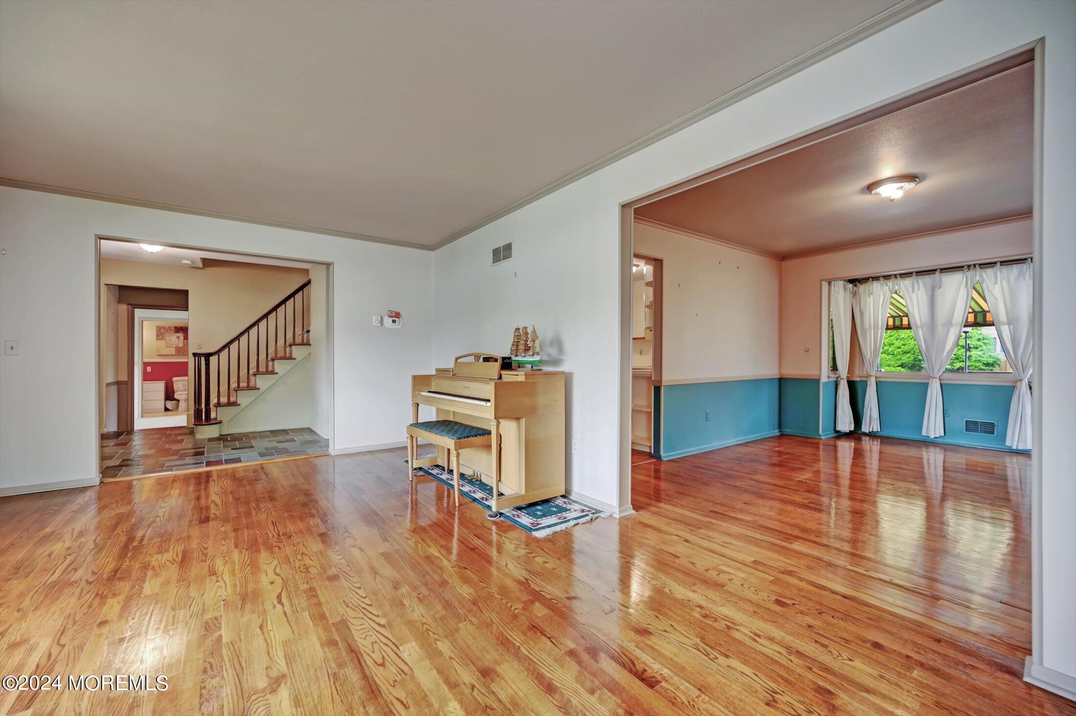 26 N Tunesbrook Drive