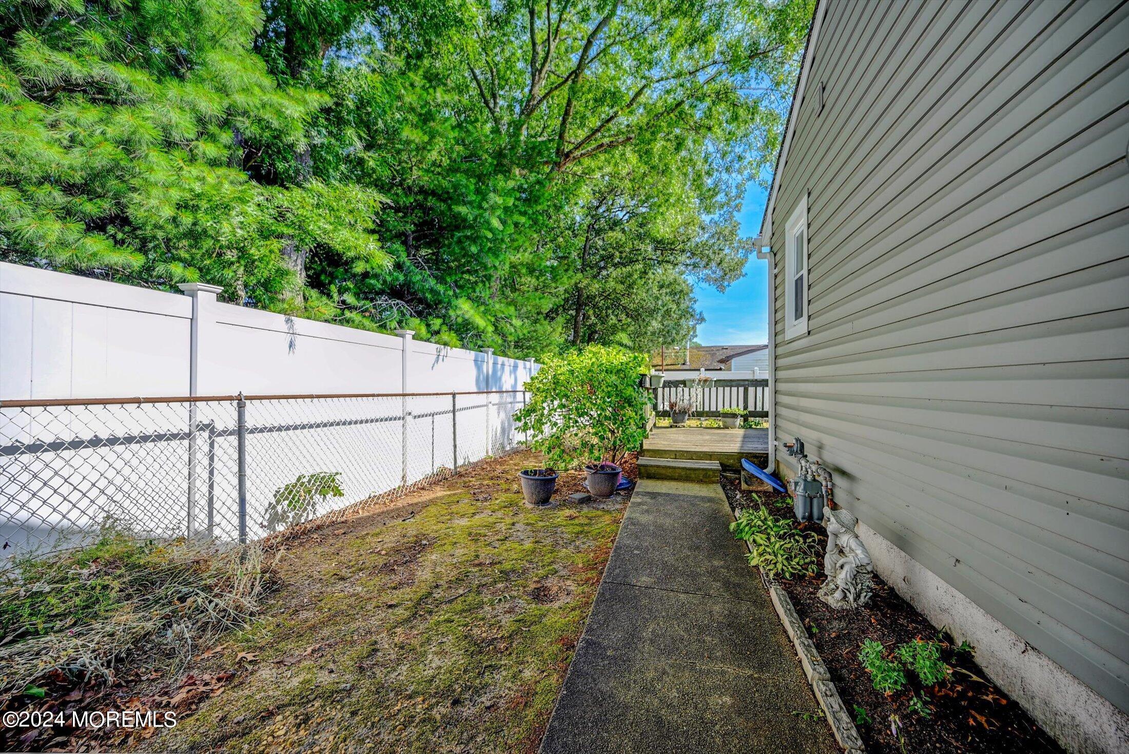 1239 Audubon Drive