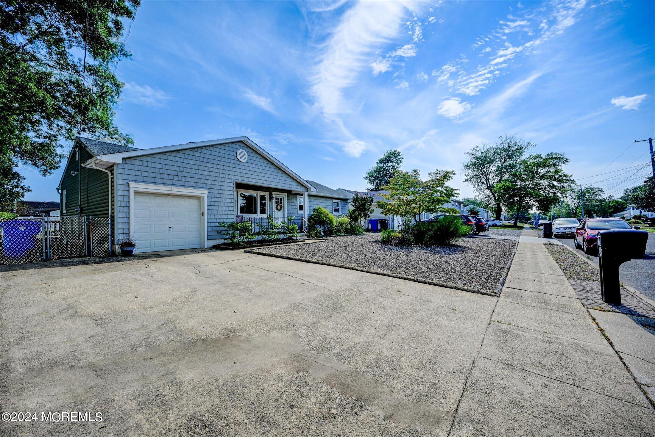 1239 Audubon Drive
