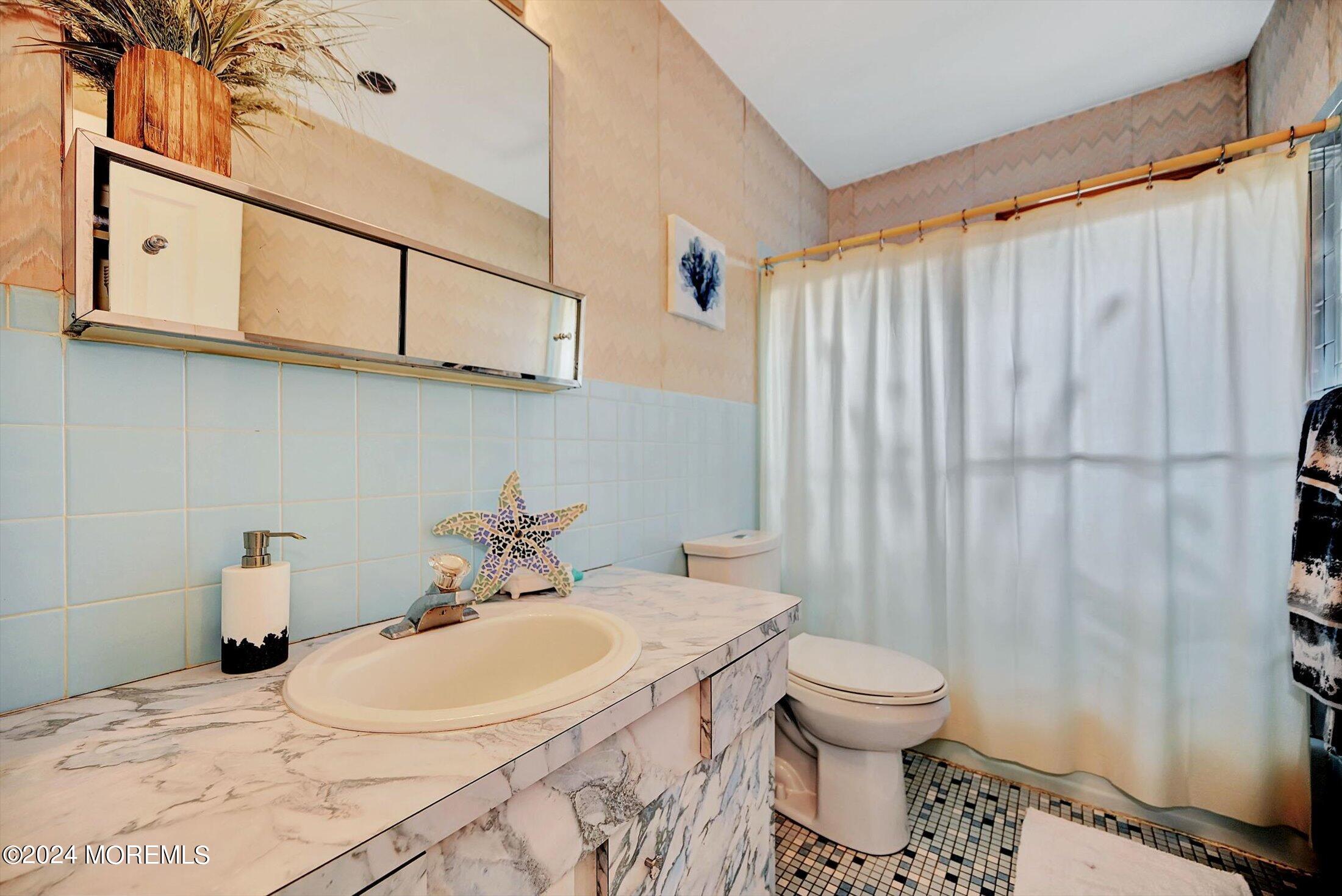 1239 Audubon Drive