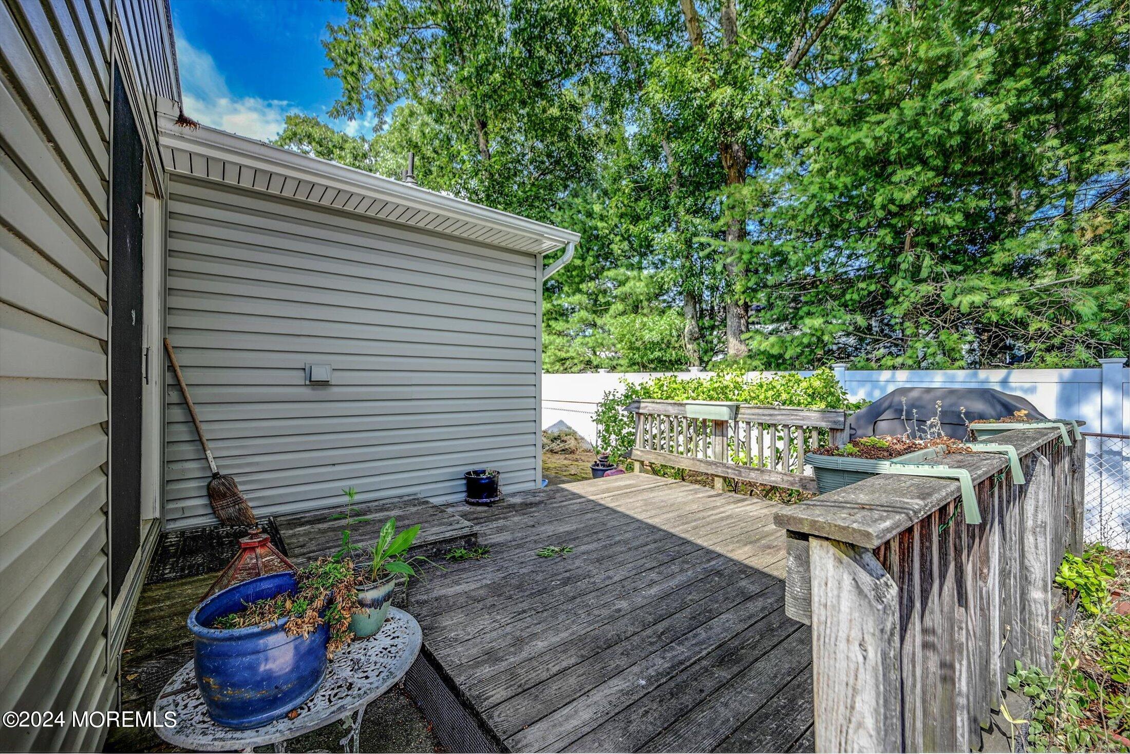1239 Audubon Drive