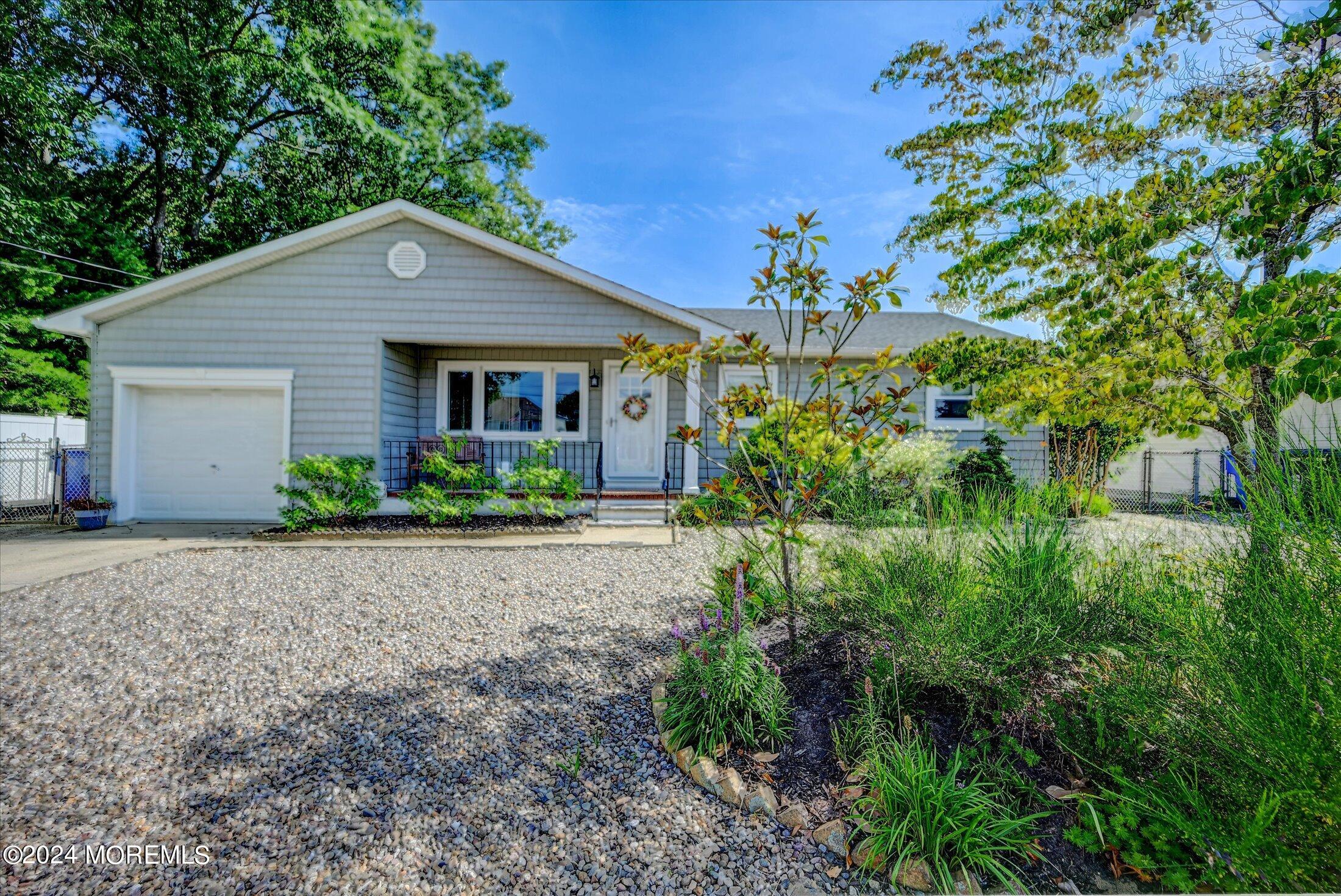 1239 Audubon Drive