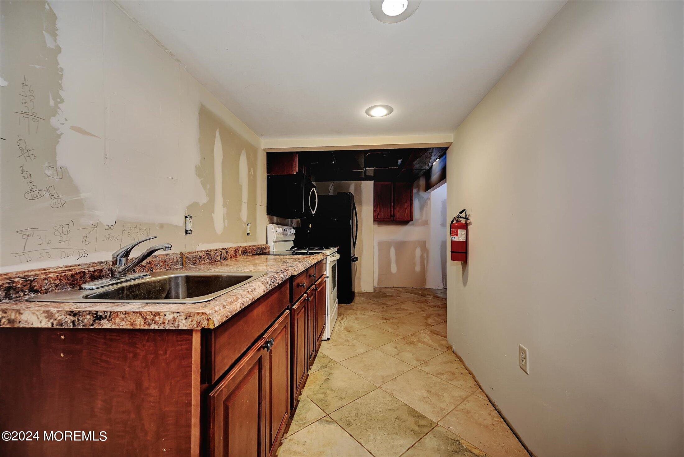604 Windcrest Court