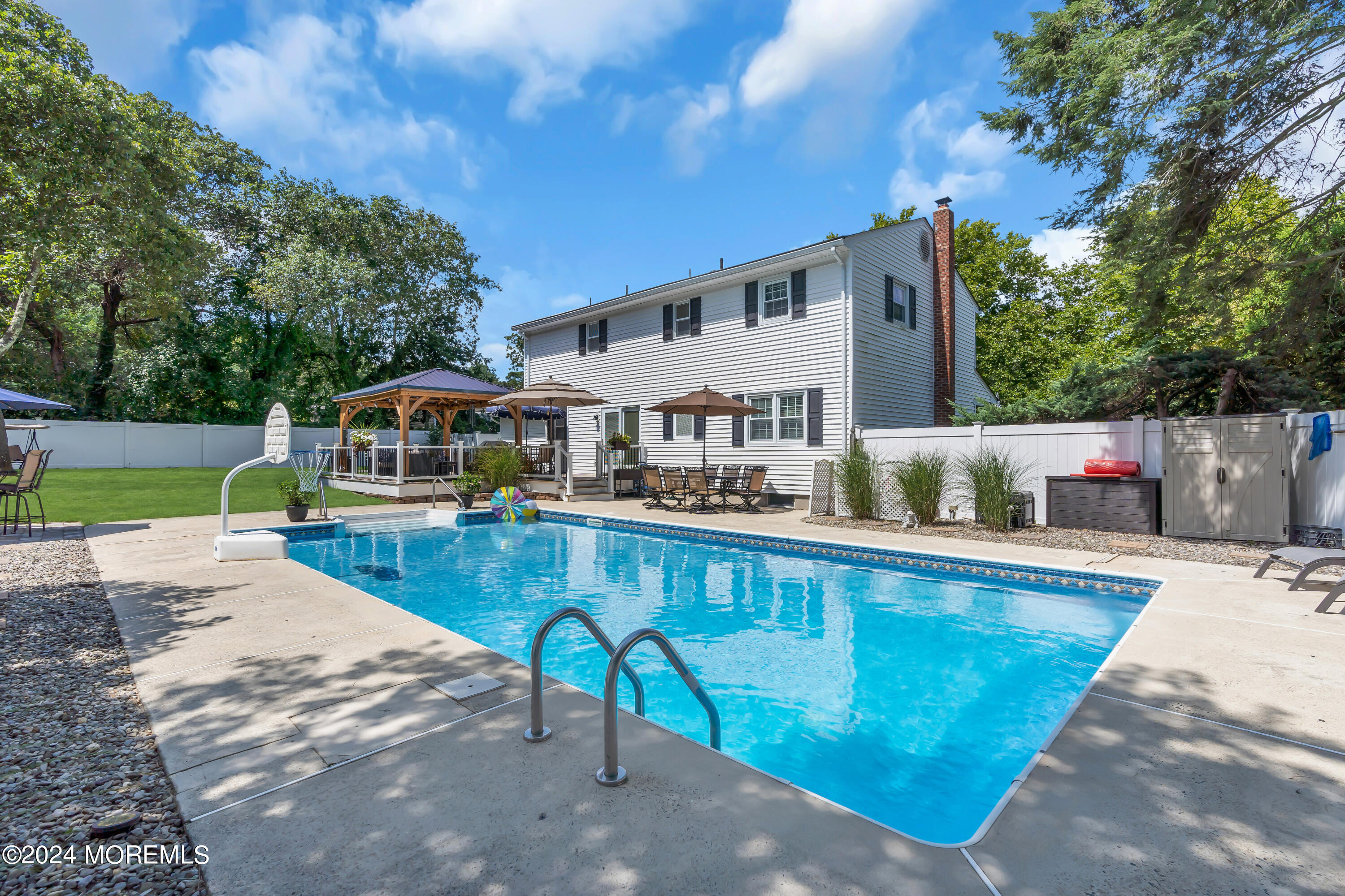 27 Winchester Drive