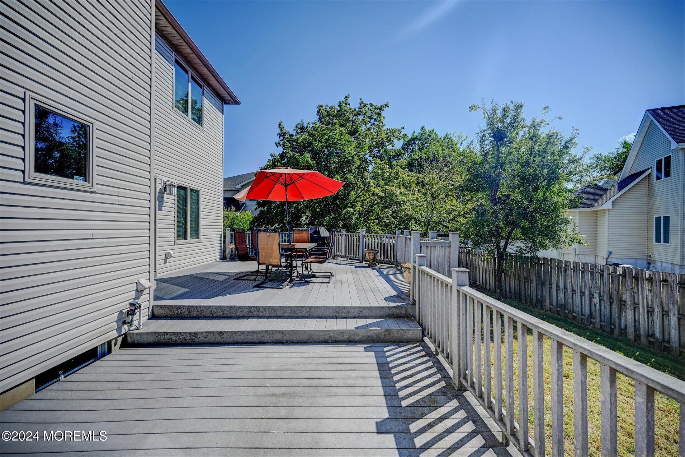843 Bay Avenue