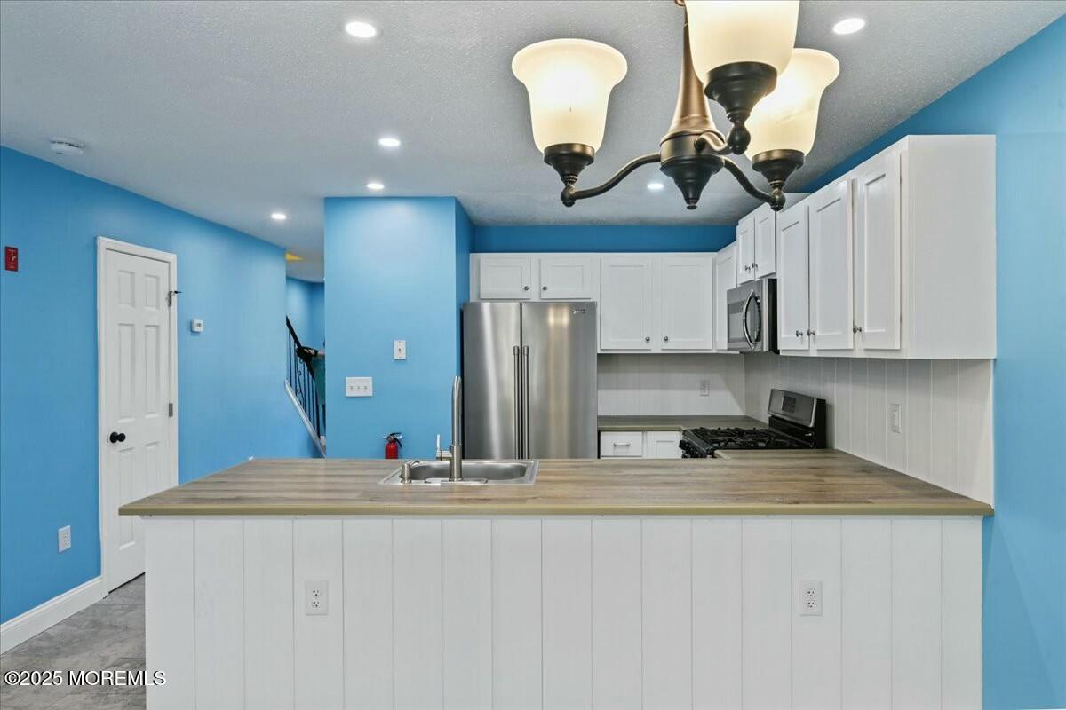 1333 Paris Court