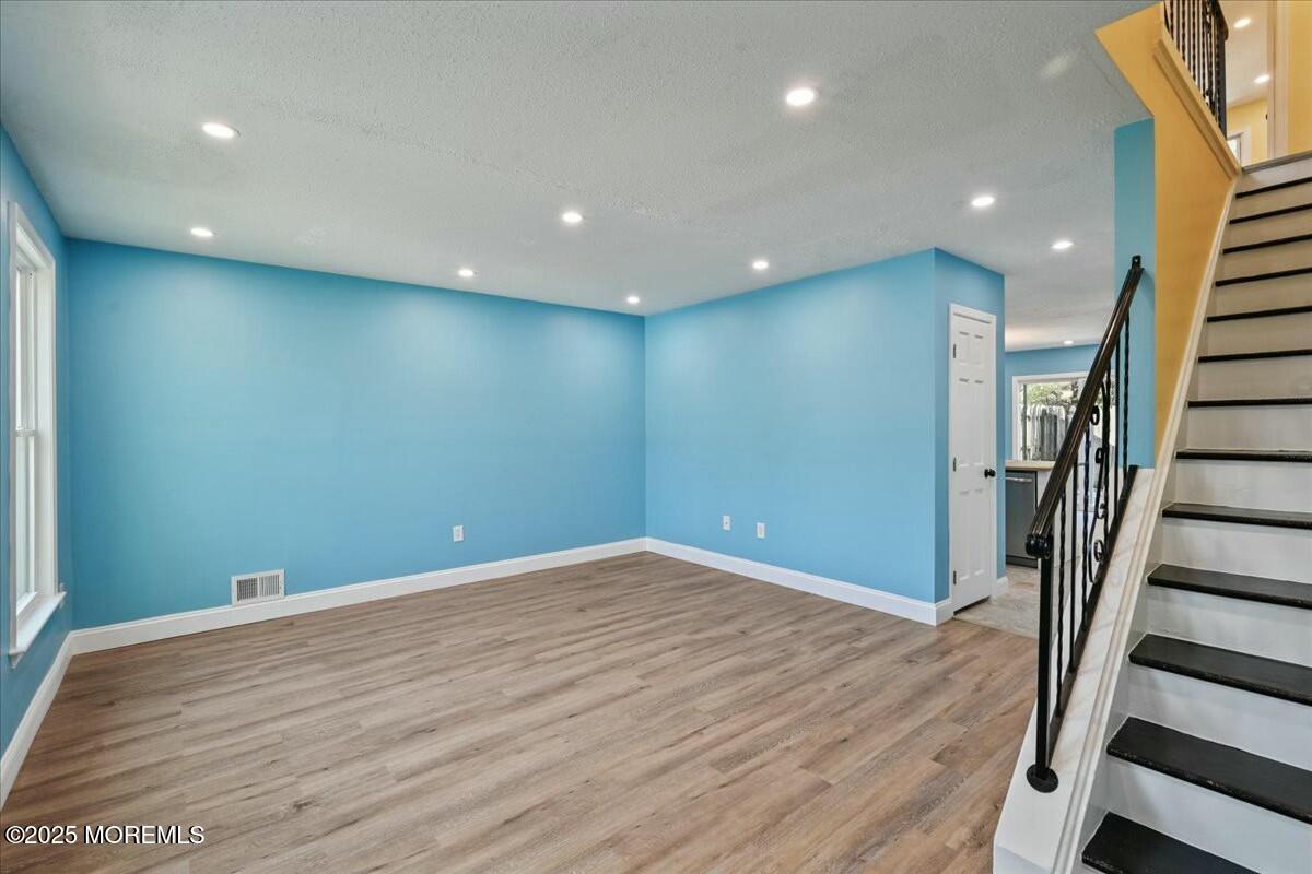 1333 Paris Court