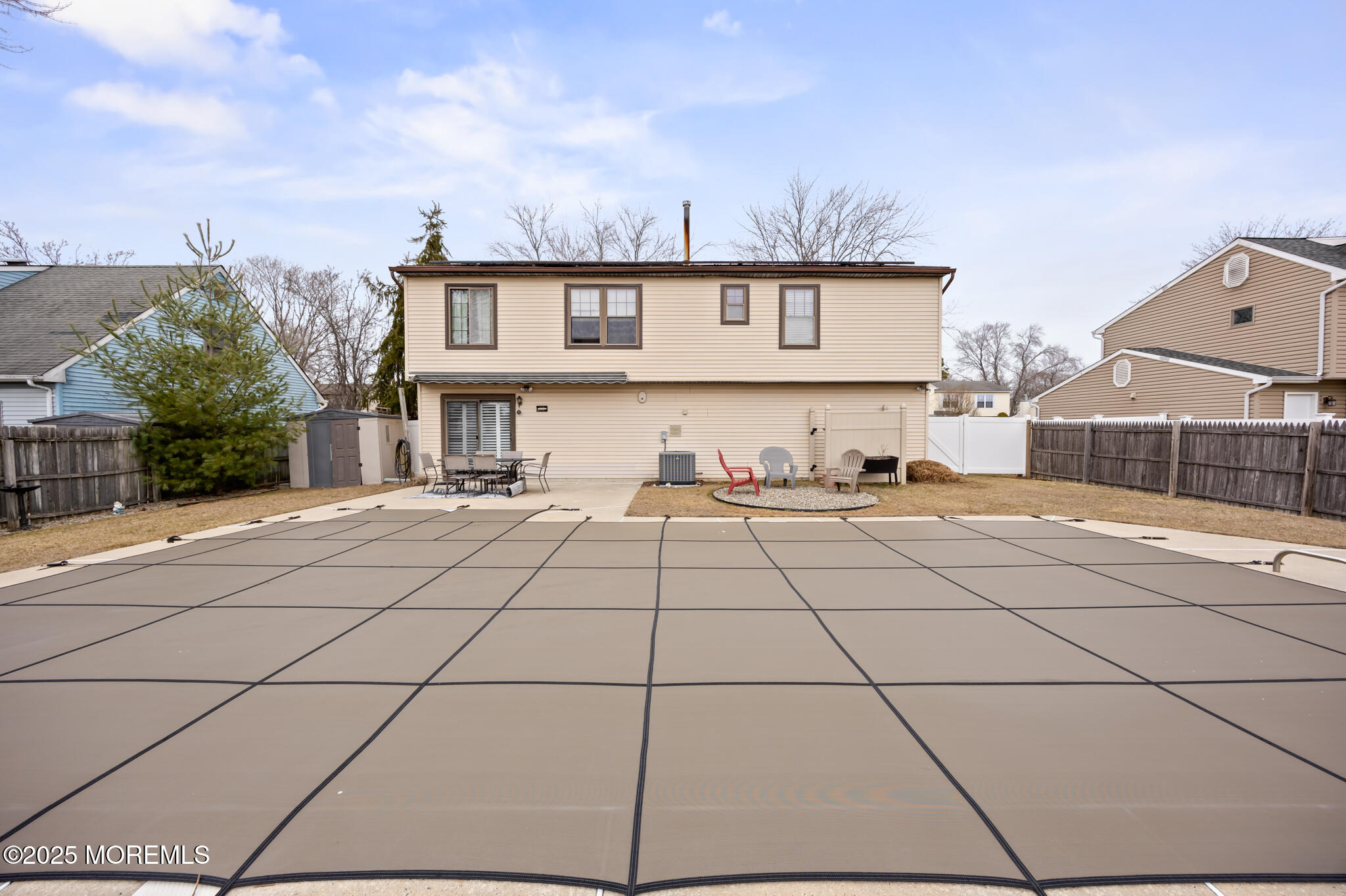 17 Garden Way